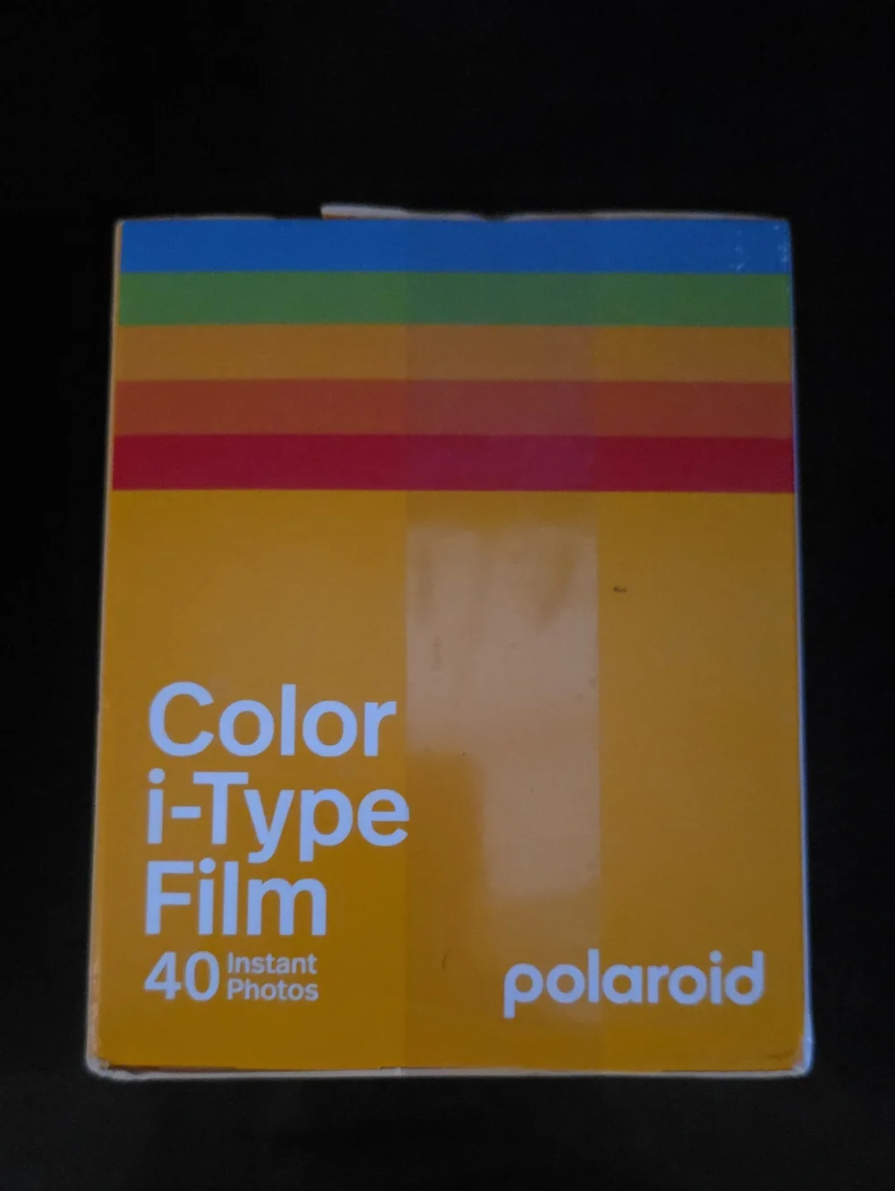Polaroid comes pack